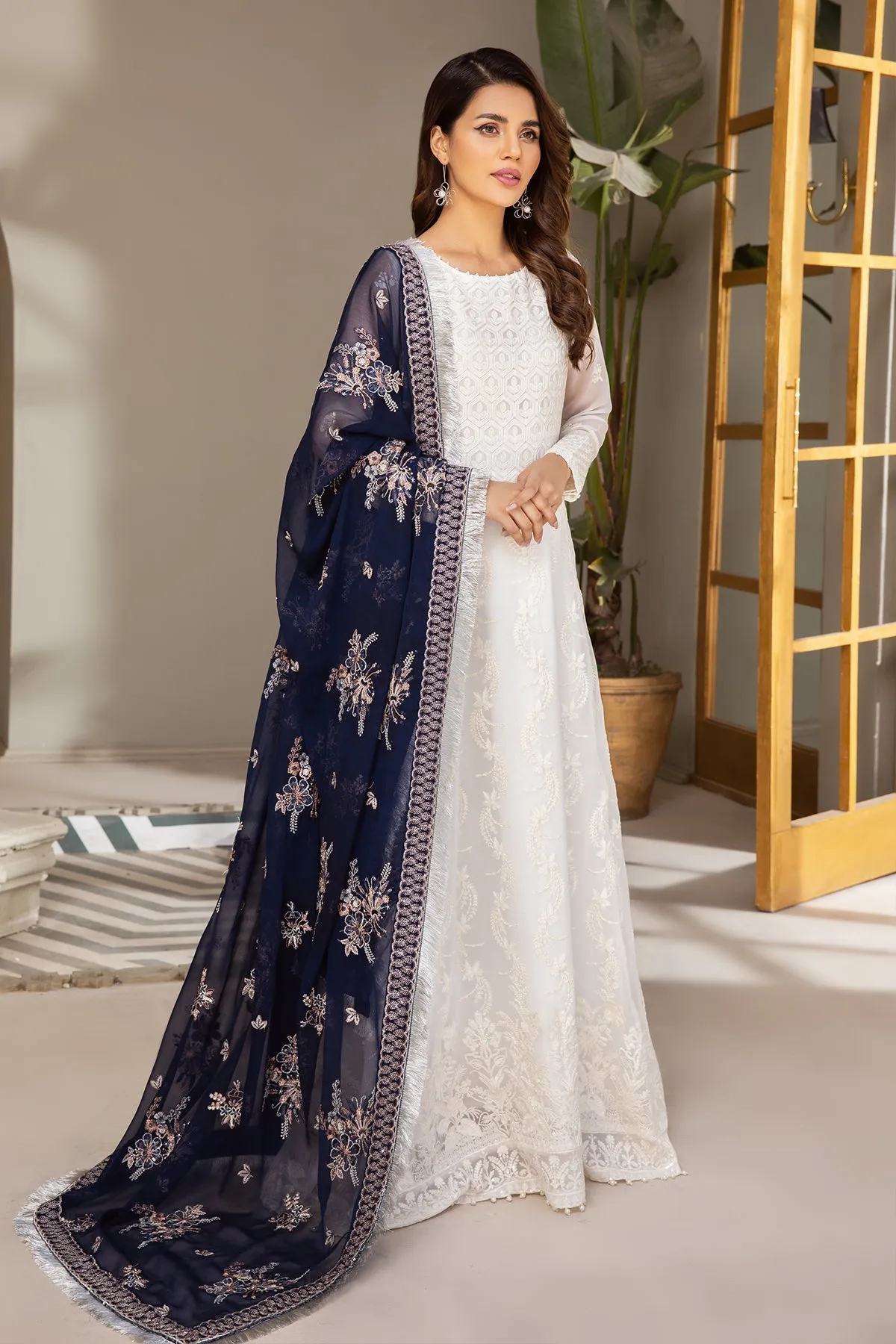 Alizeh Fashion Mahyar Embroidered Festive Chiffon 3PCS Suit D-03 Pareesa