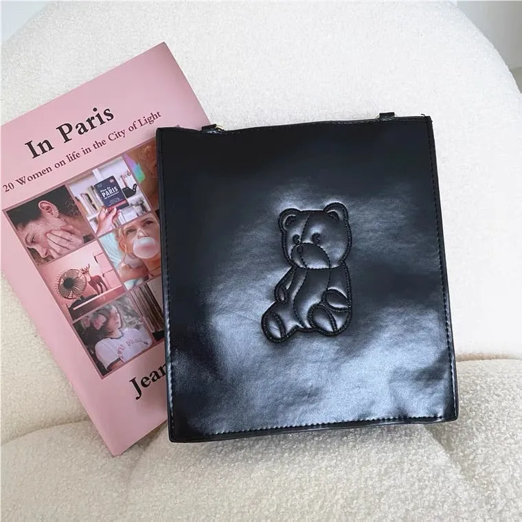 b5 size tote bag bear