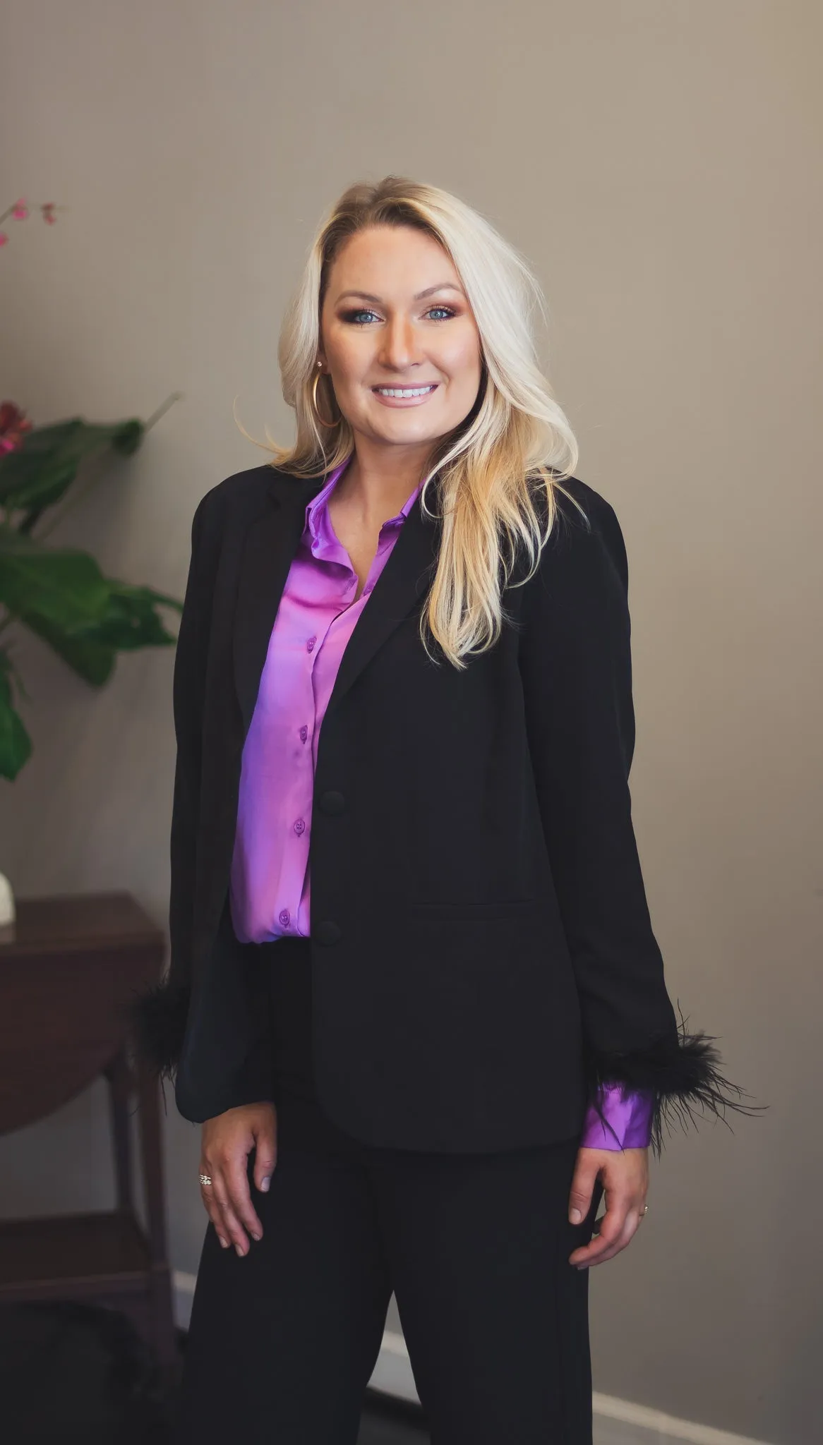 Black Feather Cuff Blazer