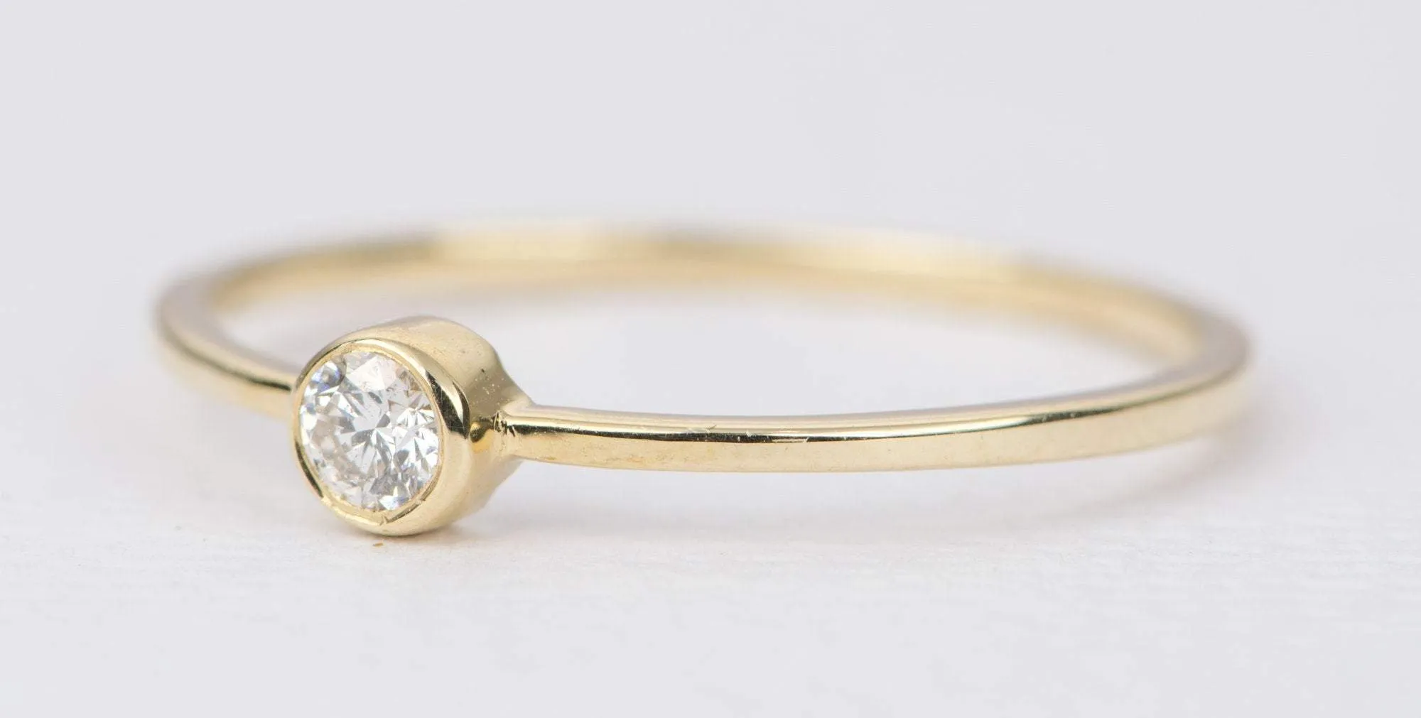 Dainty Diamond Bezel Set 14K Gold Ring AD2350