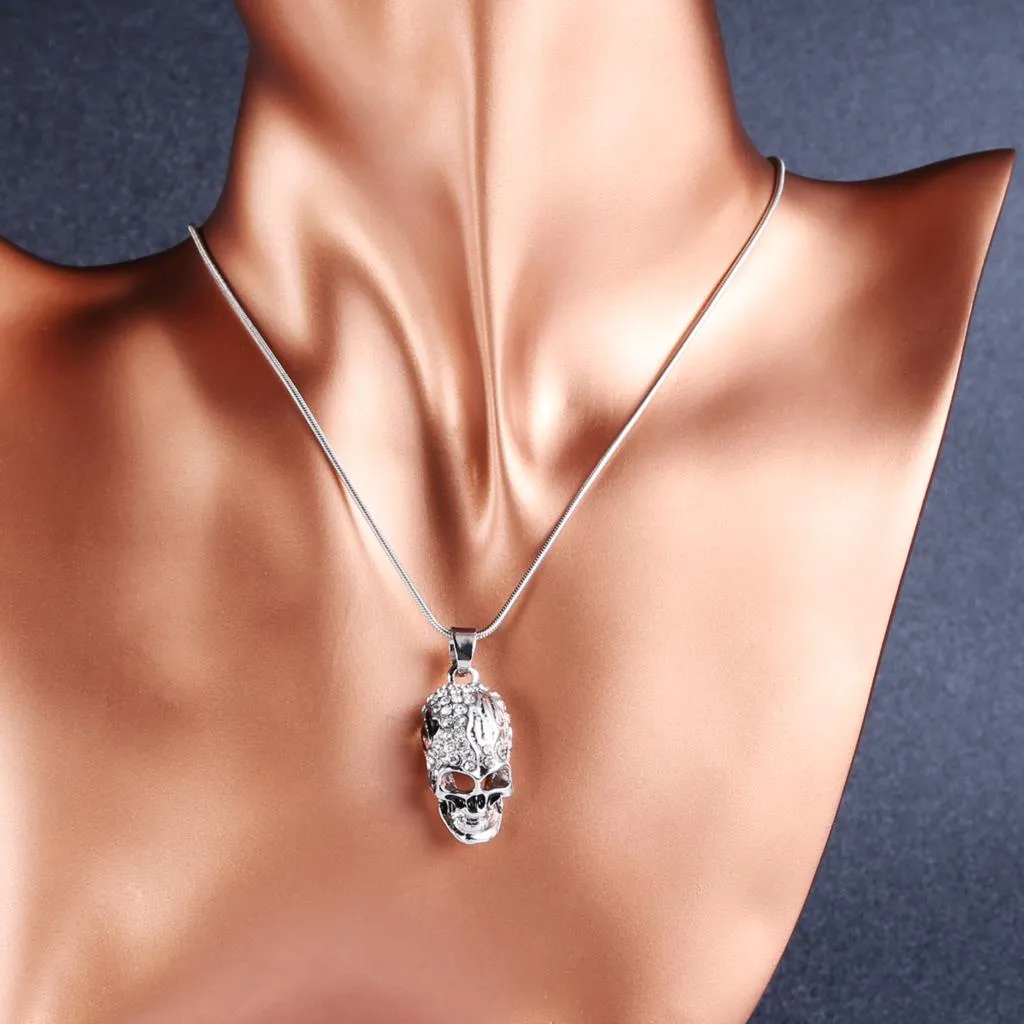 Gorgeous Crystal Skull skull Necklace