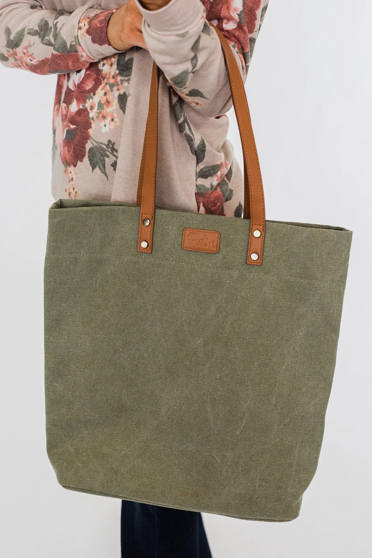 Life's Adventures Canvas Tote- Olive