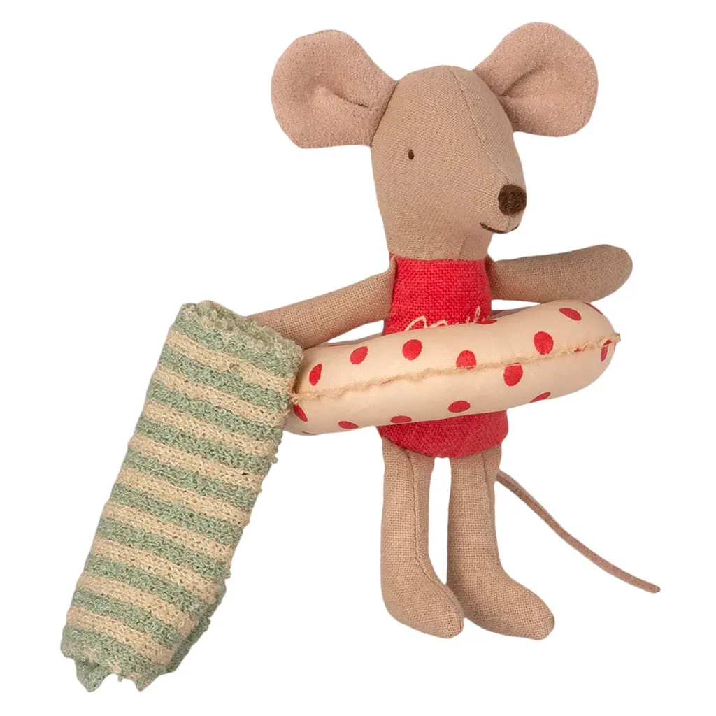 Maileg Toys Little Sister Beach Mouse In Cabin De Plage