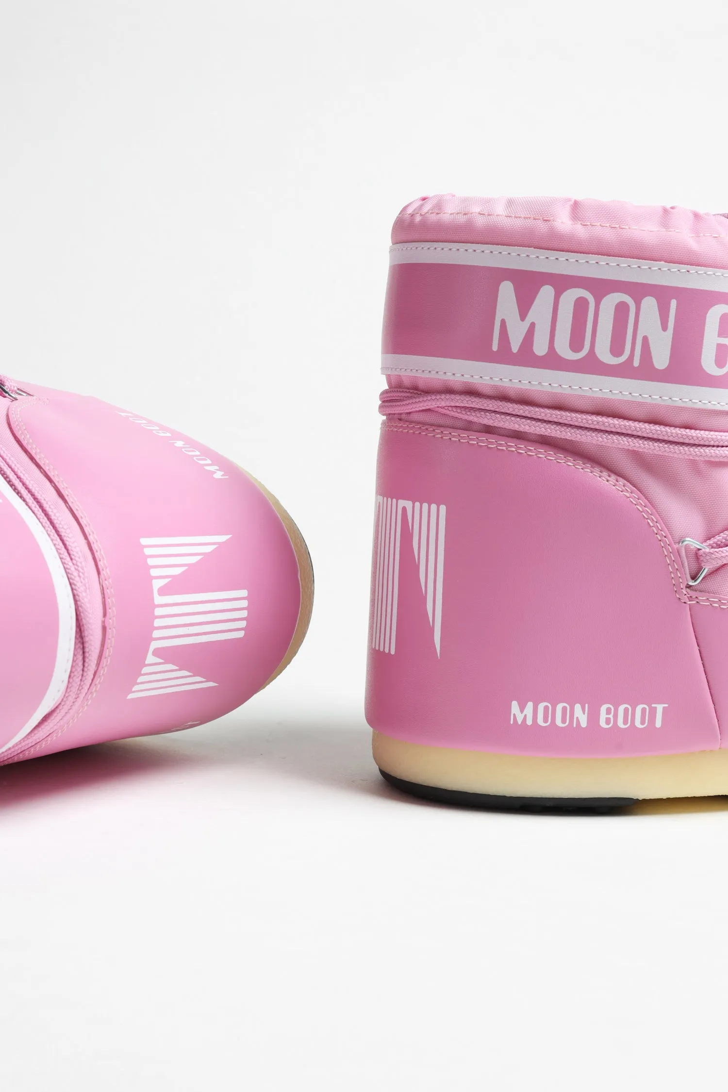 Moon Boot Icon Low in Pink