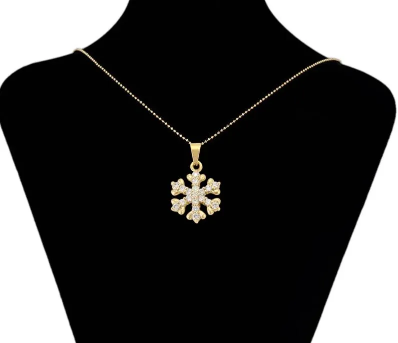 Snowflake Pendant Necklace 14K Gold plated