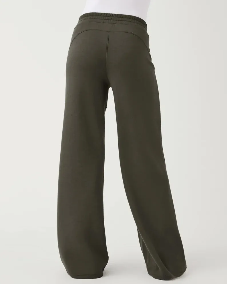 SPANX Air Essentials Wide Leg Pant