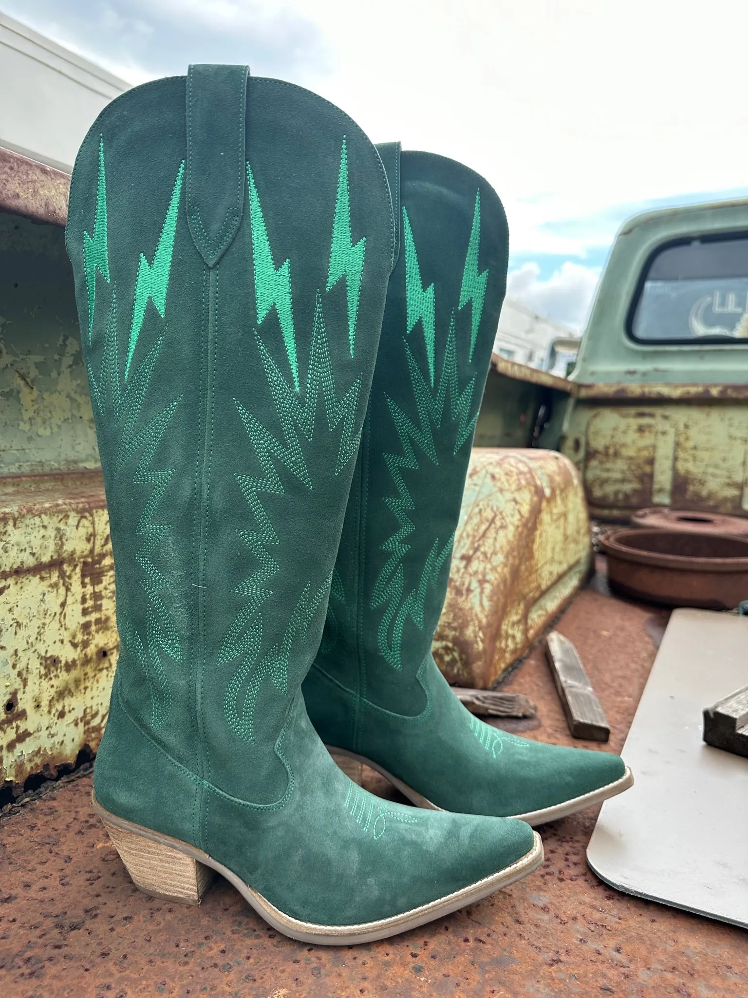 Thunder Road Green Suede Lightning Bolt Leather Boots (DS)