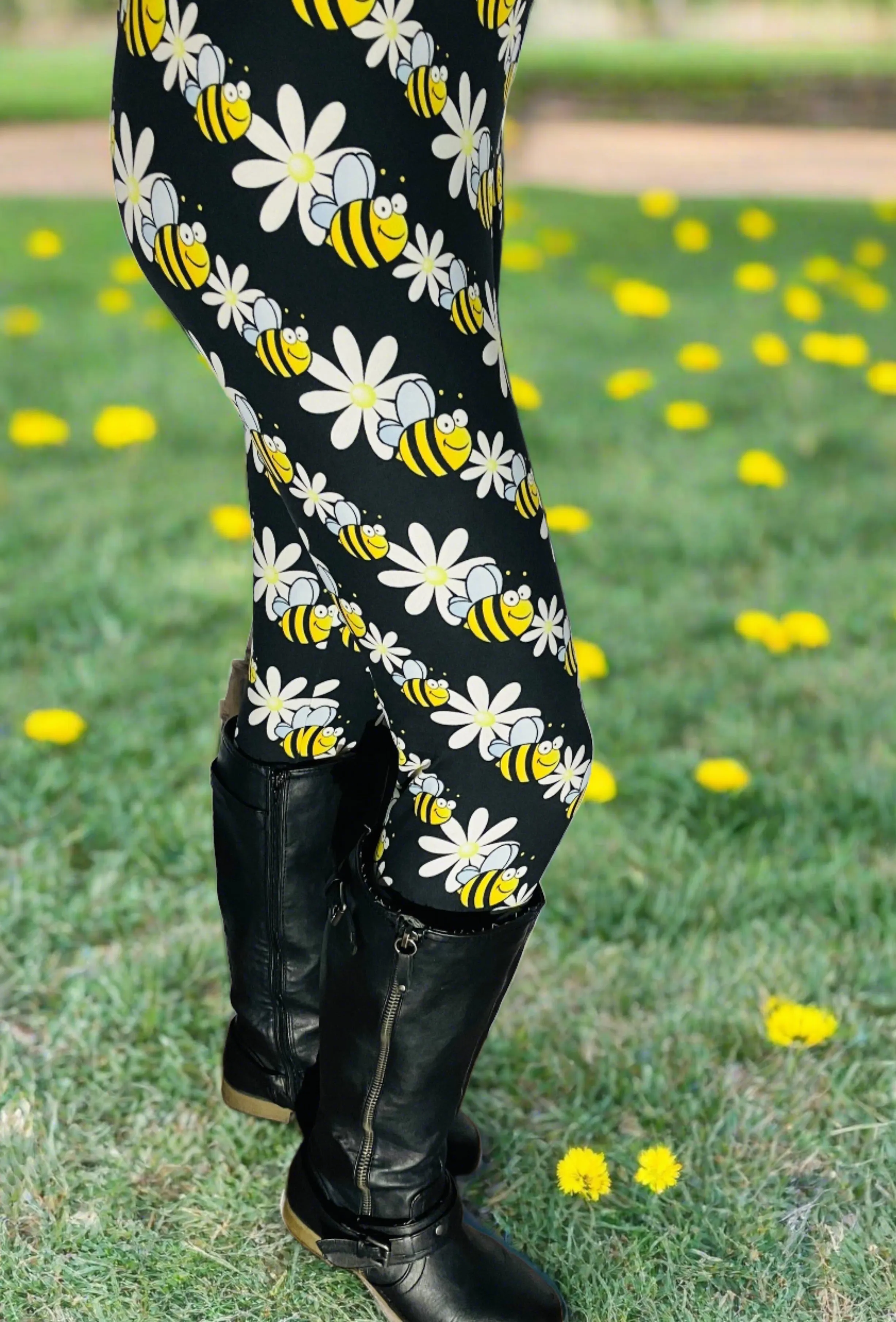 Womens Daisy Bee Leggings, Soft Yoga Pants, Sizes 0-20, Yoga Waist, Black/Yellow, Exclusive Leggings